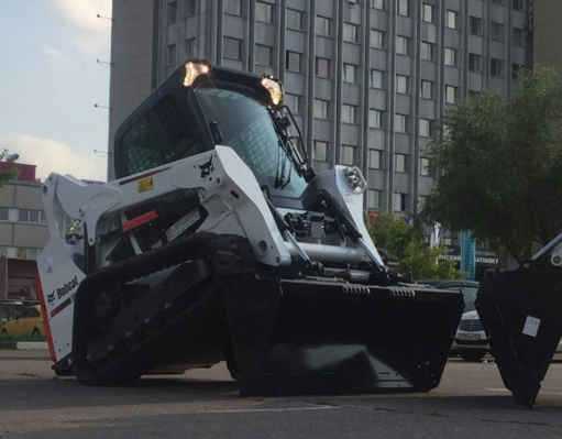 Мини-погрузчик Bobcat S530 по выгодной цене
