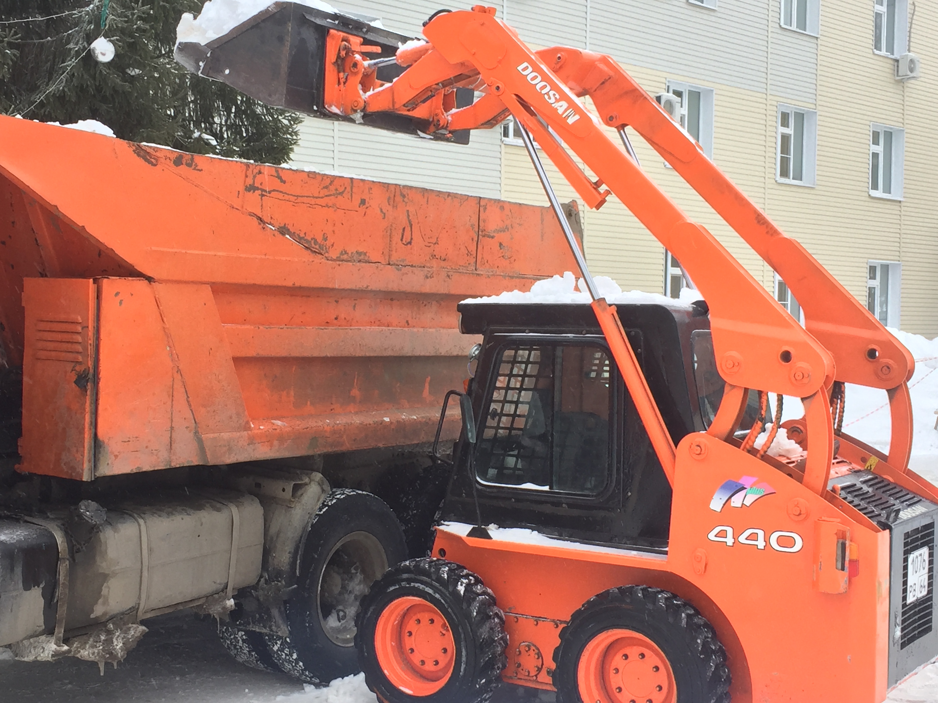 Основное изображение