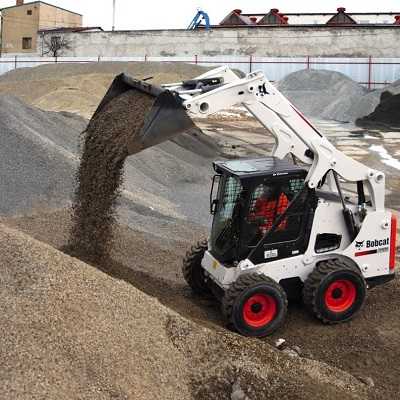 Мини-погрузчик колесный Bobcat