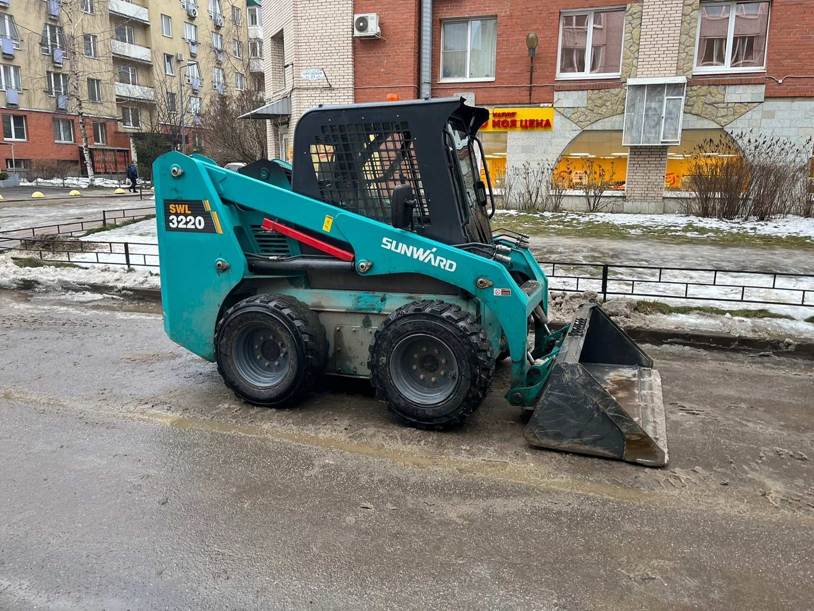Основное изображение