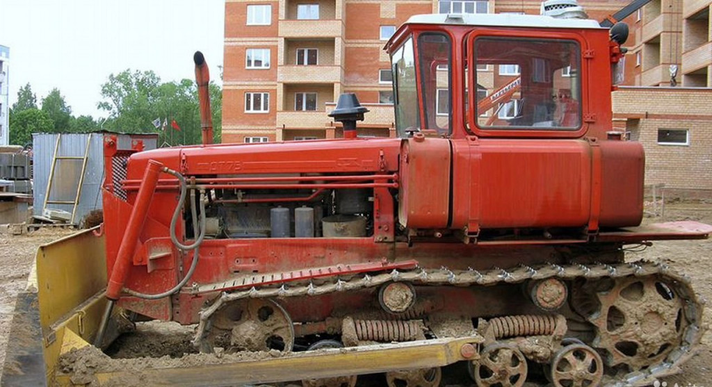 Надёжный бульдозер ДТ-75