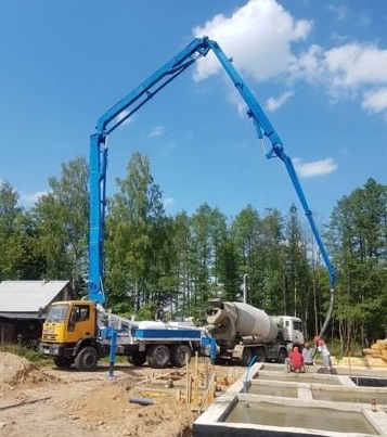 Насос для бетона с длинной стрелы 25 м