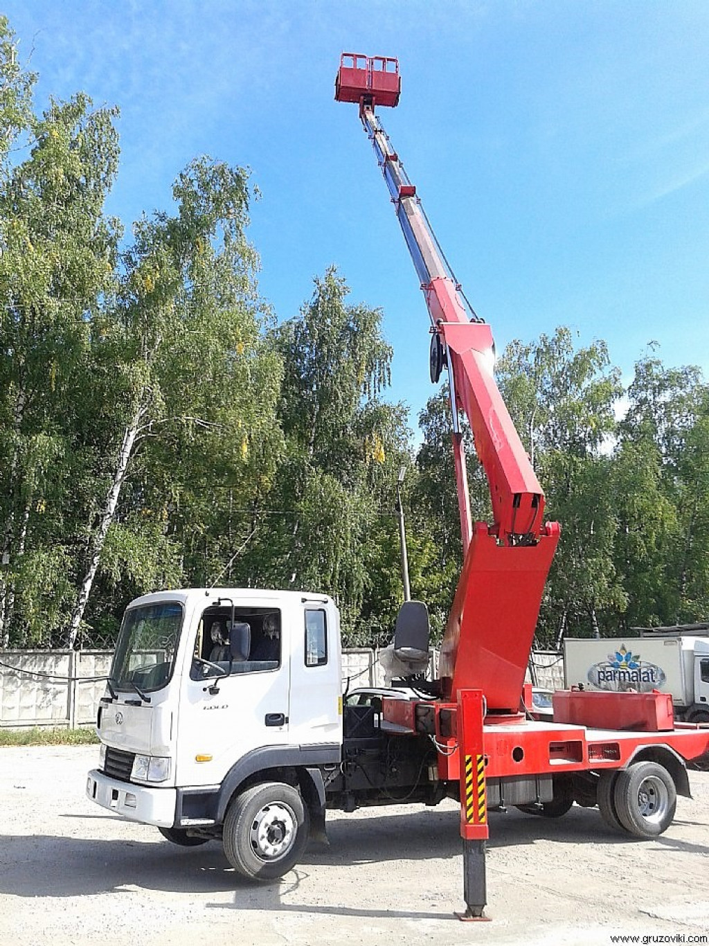 Недорого автовышка телескопическая 32 метра