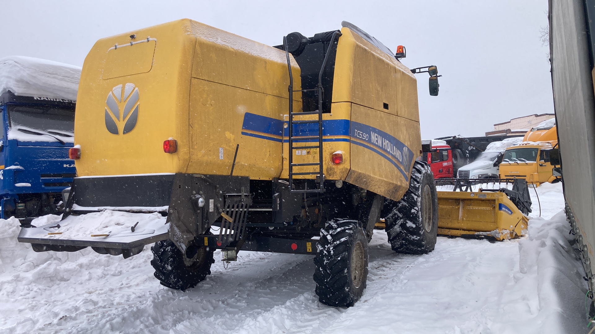 NEW HOLLAND TC5.90