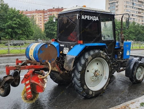 Оперативная аренда трактора