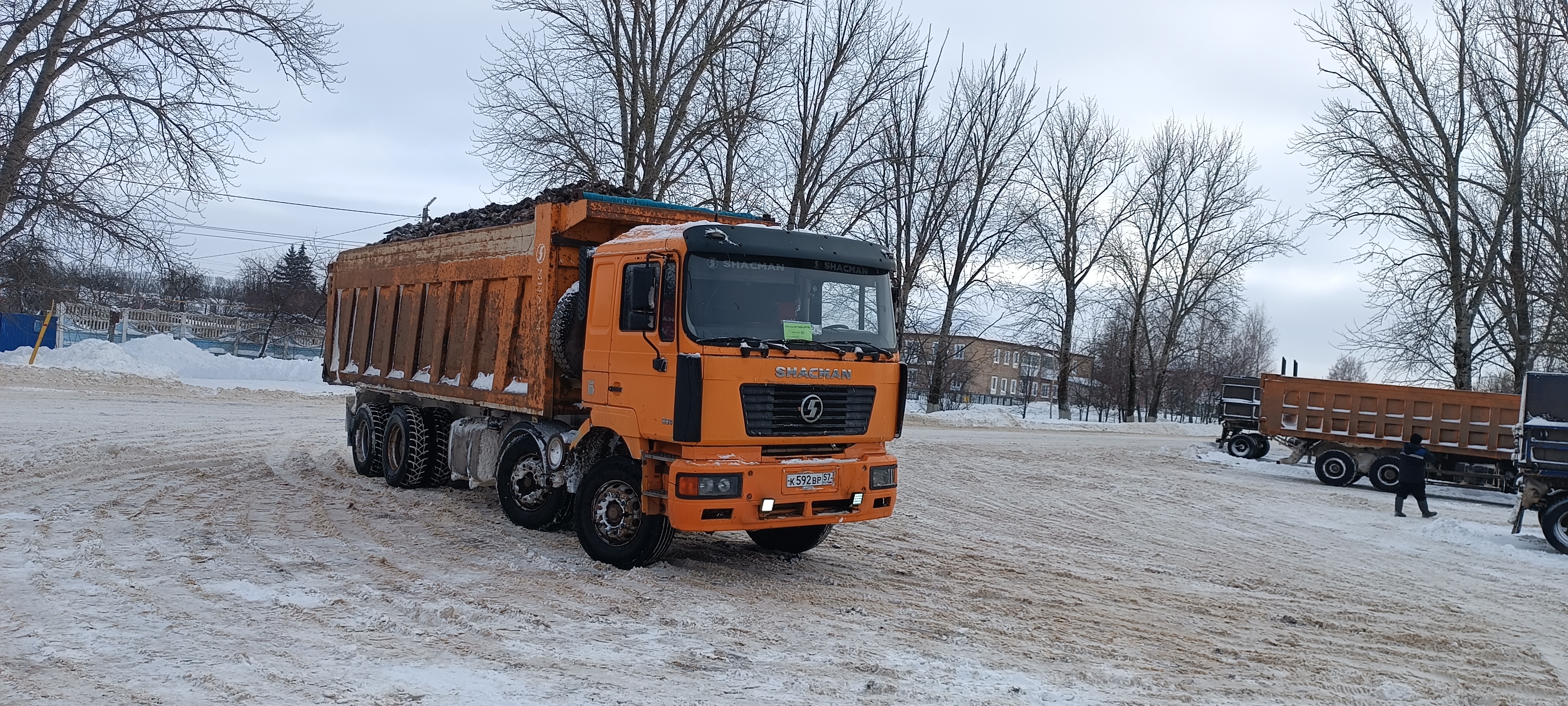 Перевозка грузов самосвалом