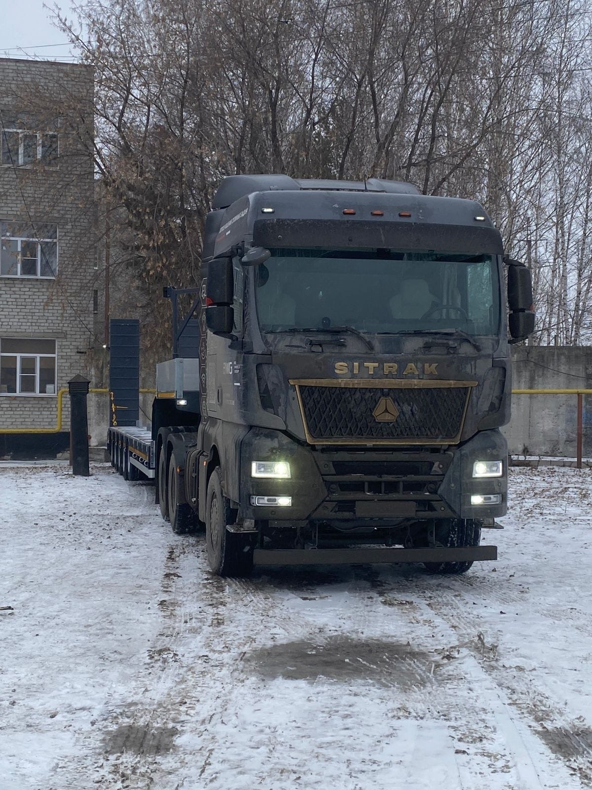 Основное изображение