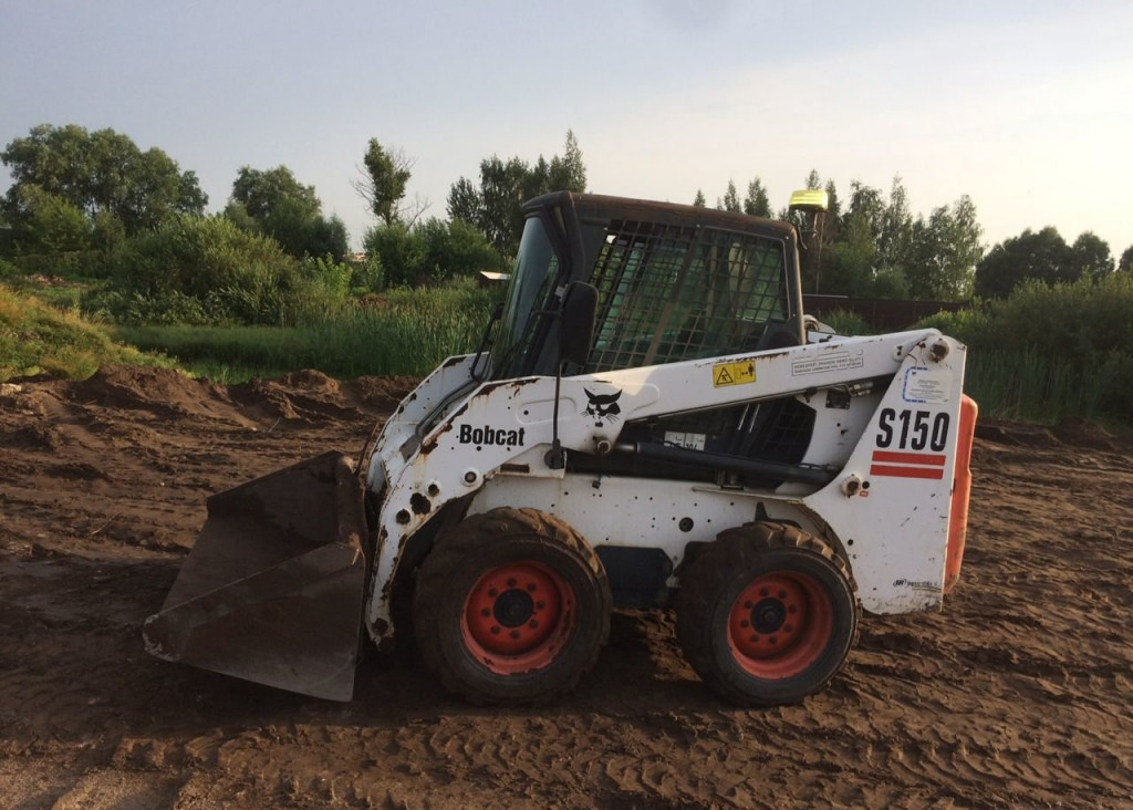 Погрузчик Bobcat S150