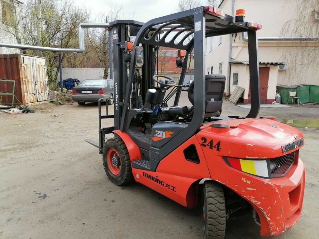 Погрузчики Komatsu, Toyota, Lonking