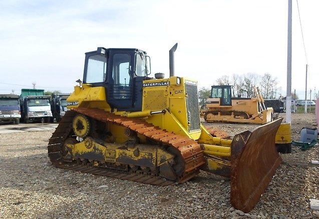 Продам бульдозер Caterpillar D5H LGP