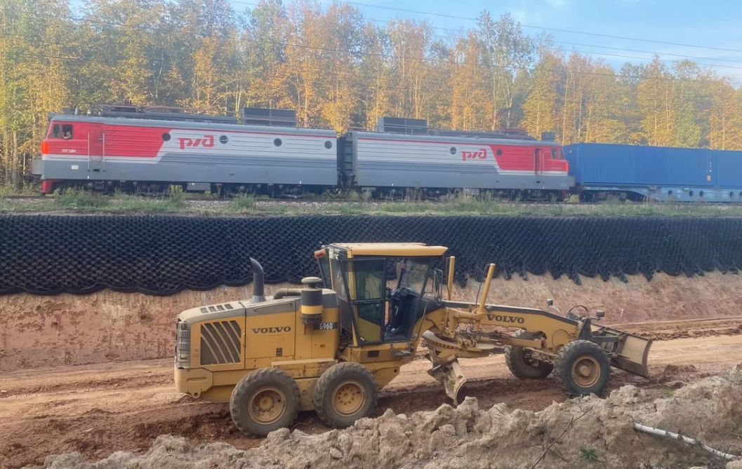 Профилирование грунта под асфальт