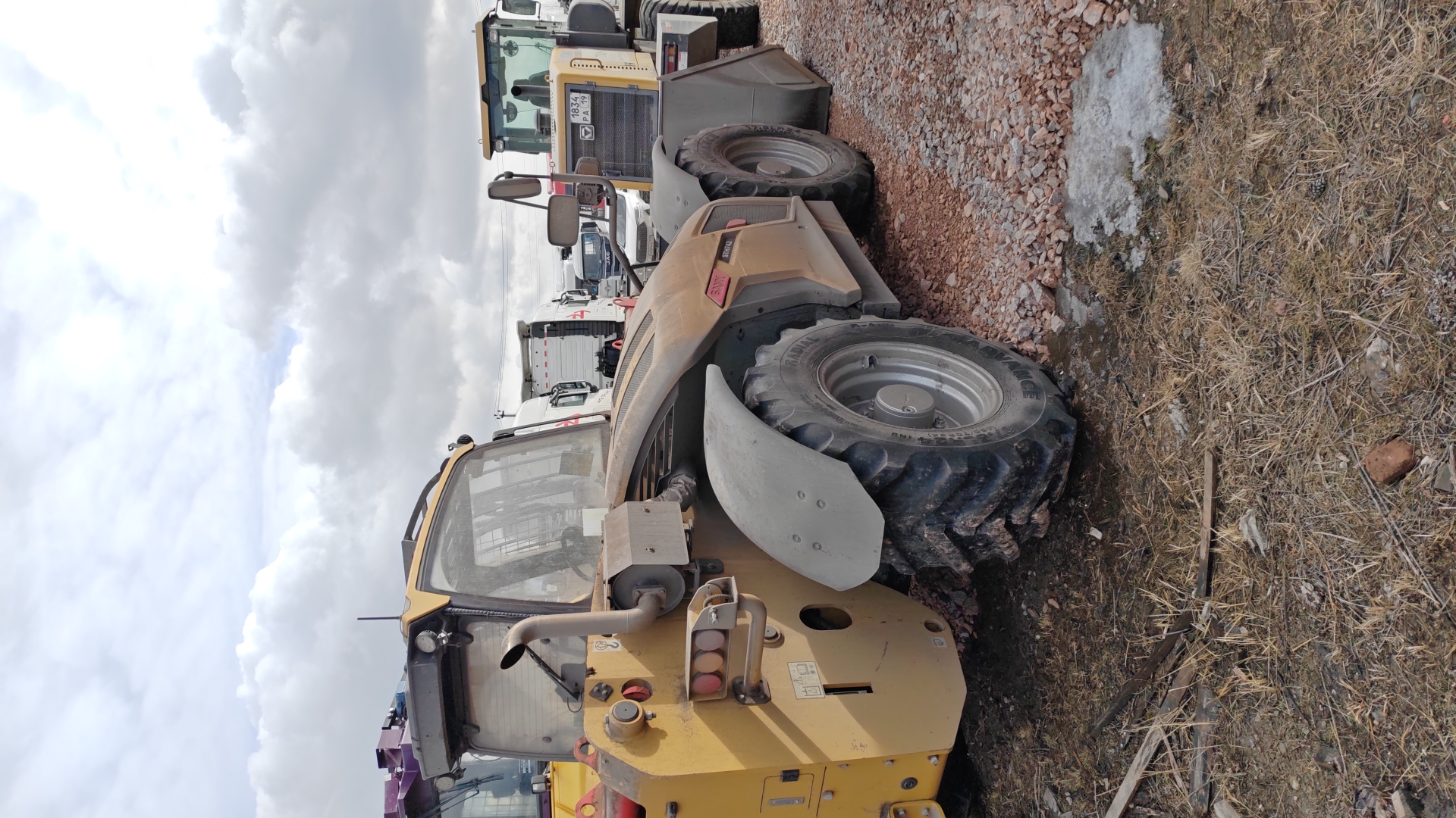 SANY STH742
