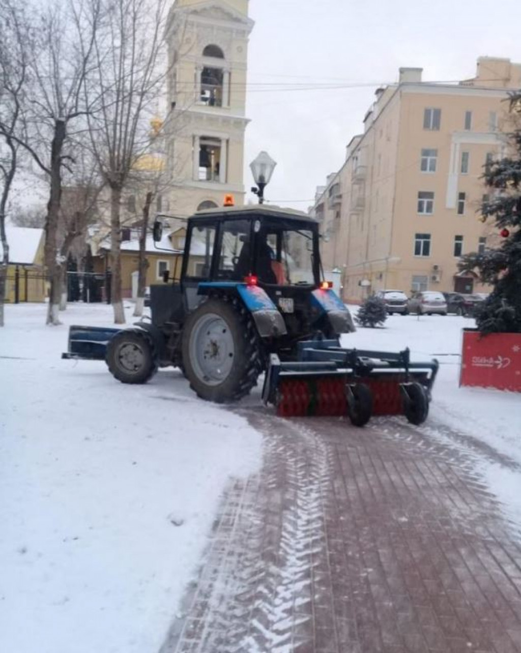 Щетка коммунальная, трактор мтз