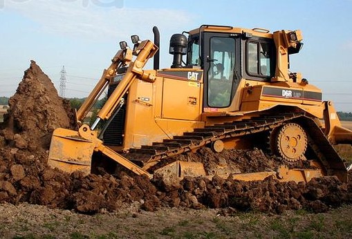 Сдам в Аренду Болотный Бульдозер Caterp