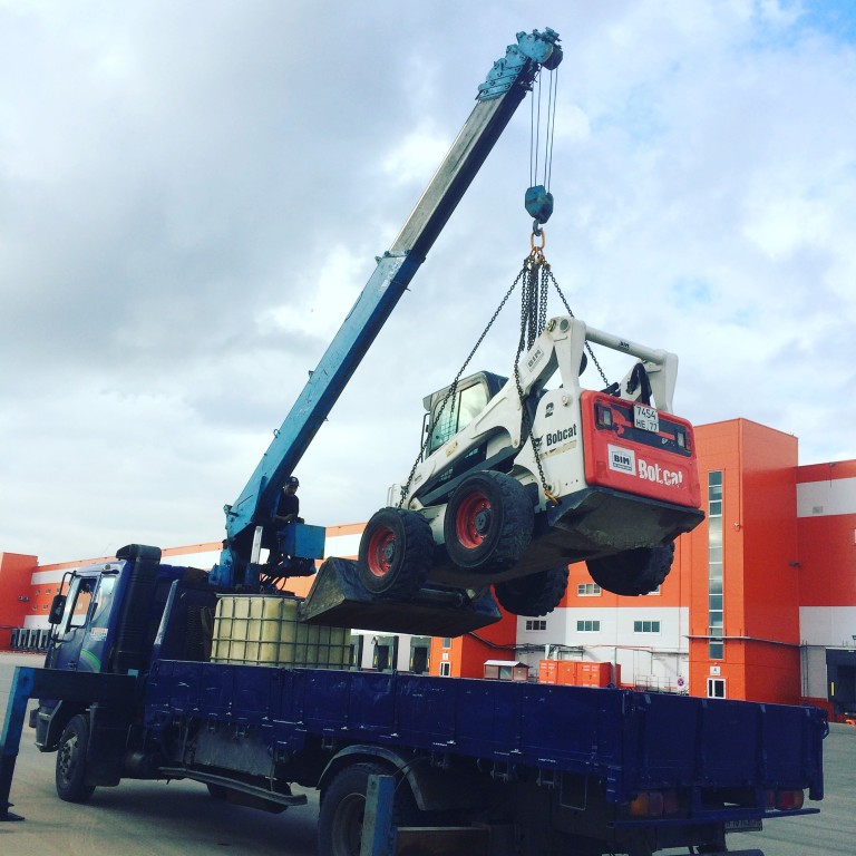 Сдаётся в аренду минипогрузчик Bobcat s850