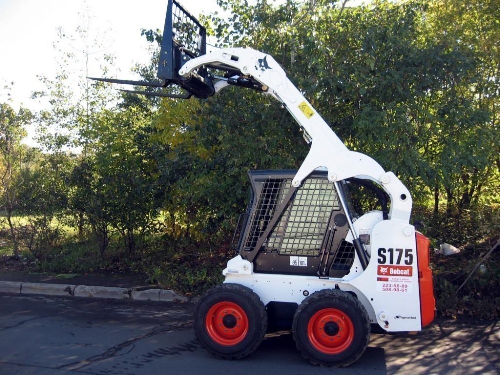 Сдаю в аренду вилочный погрузчик Bobcat