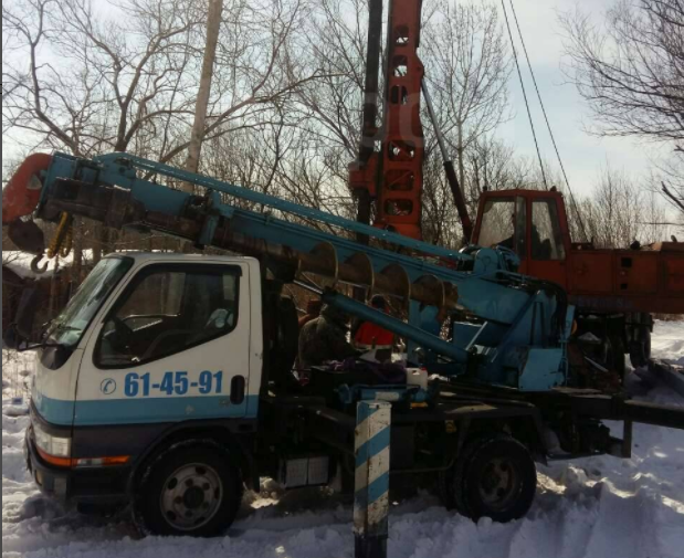 Слуги автобуровых, аренда ямобуров и буровых