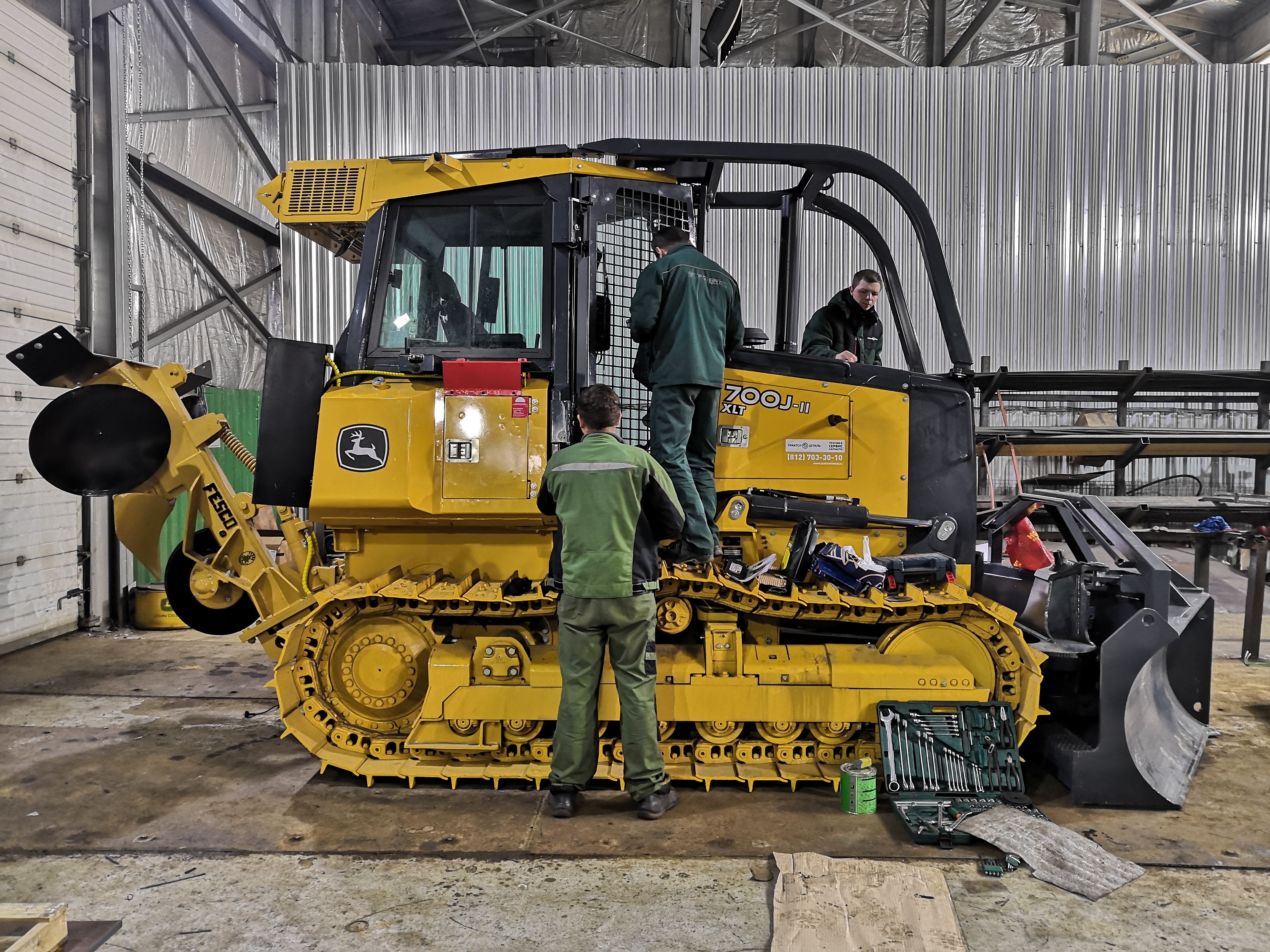 Строительная техника John Deere