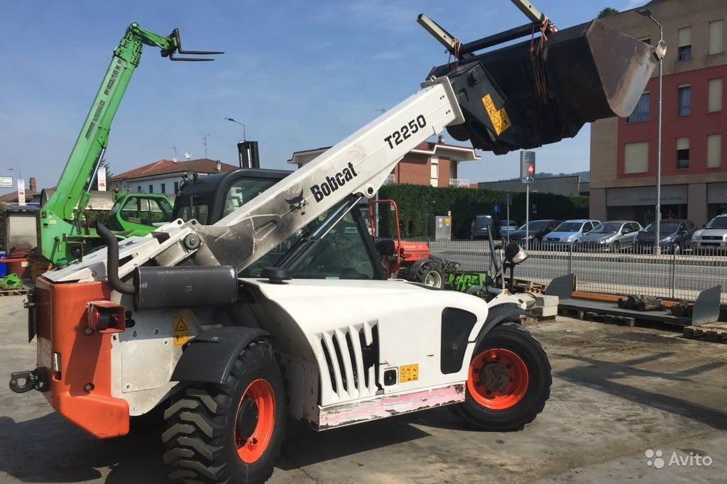 Телескопический погрузчик bobcat T-2250, аренда