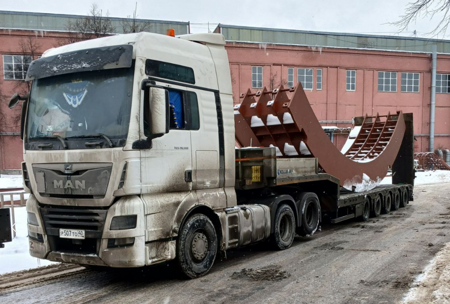 Основное изображение