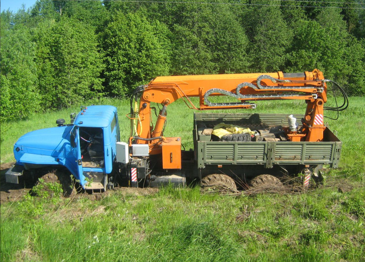 Убм-85. Монтаж больших винтовых свай