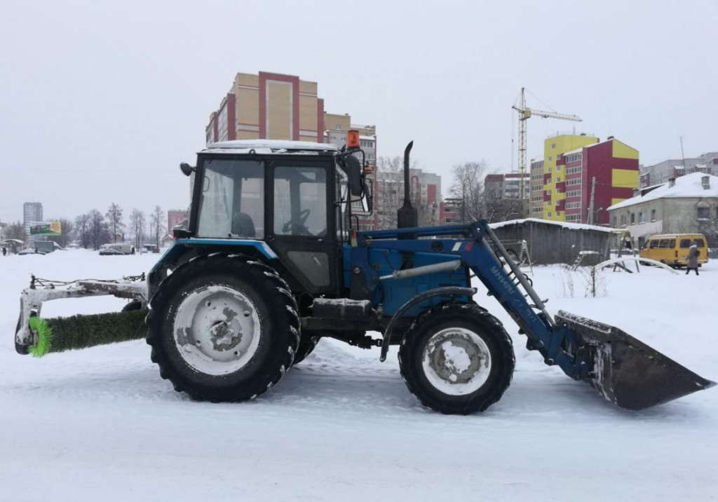 Уборка, Мтз, фронтальный погрузчик, щётка, нож, отвал