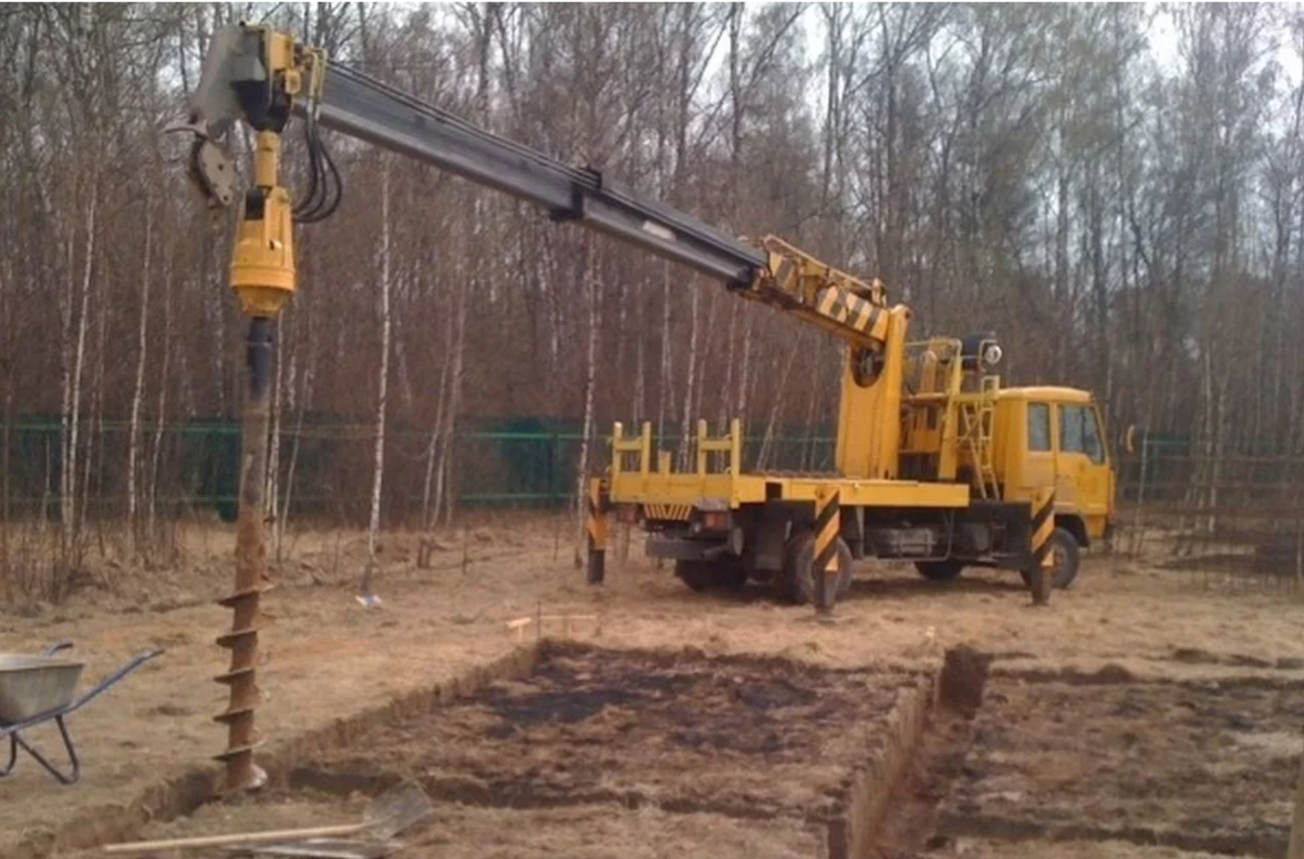 Услуги аренда ямобур японский Aichi