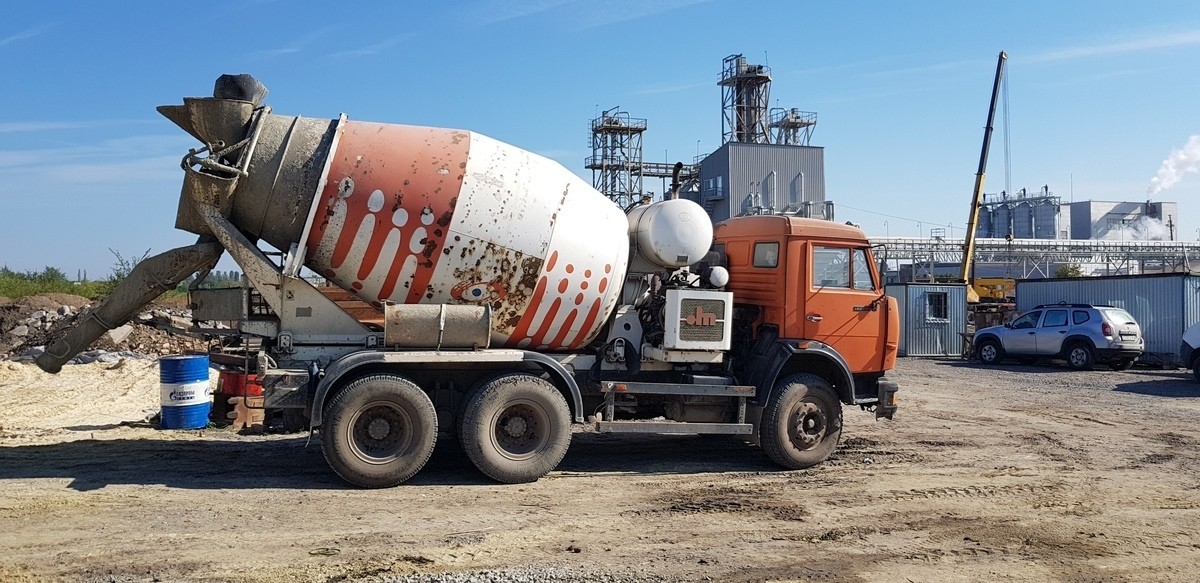Услуги автобетоносмесителя 6 м3 КаМАЗ 53229-15