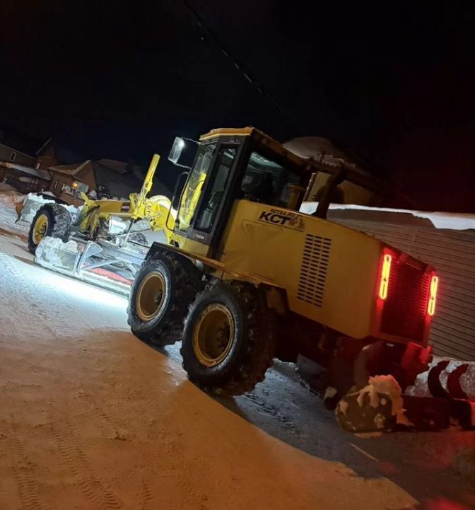Услуги автогрейдера John Deere 672G