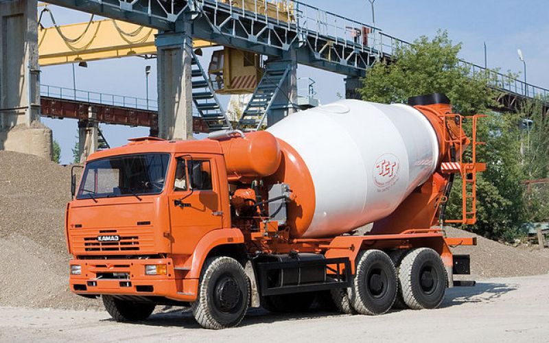 Услуги Бетоновоза, миксера. Крым. бетононасос