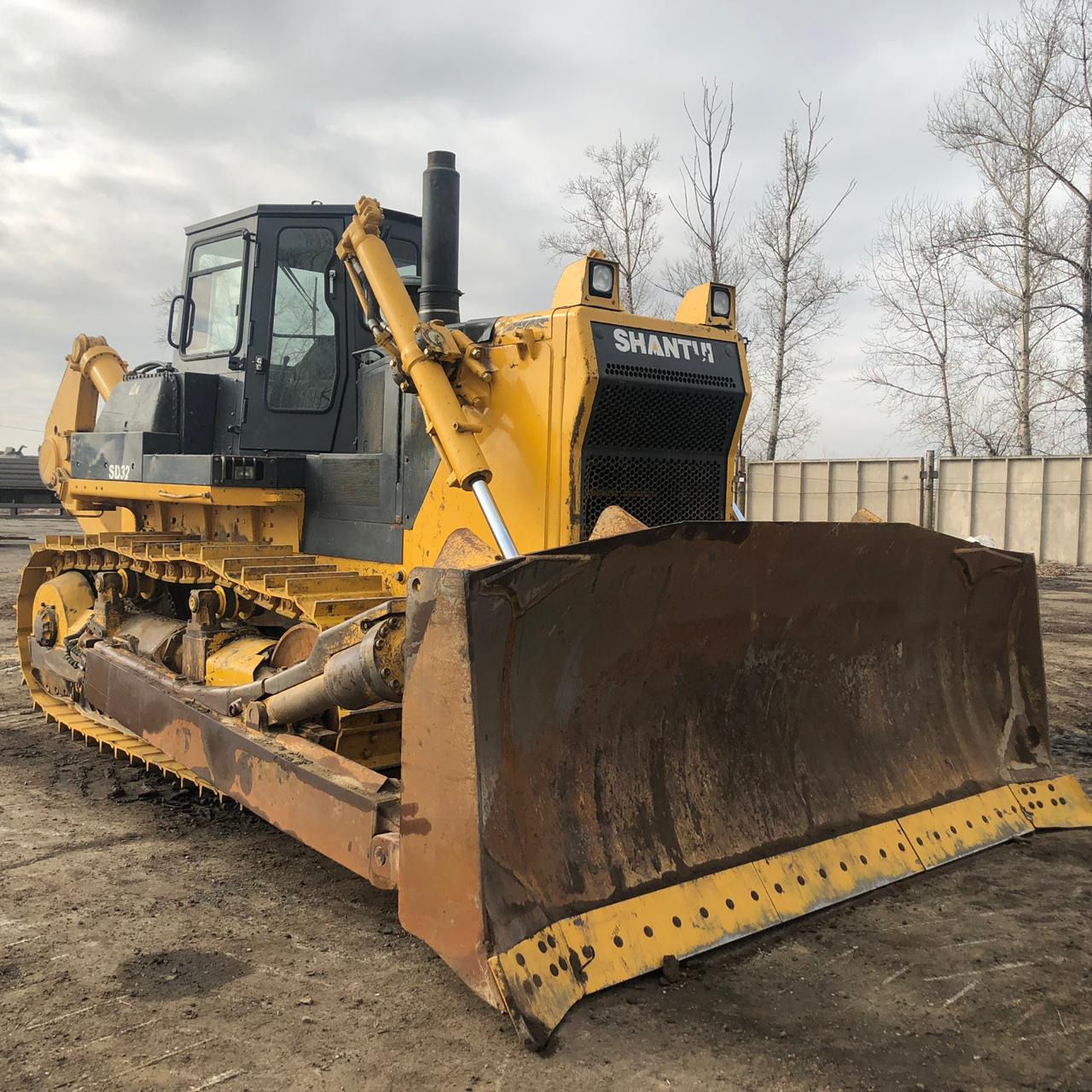 Услуги бульдозера Shantui SD32