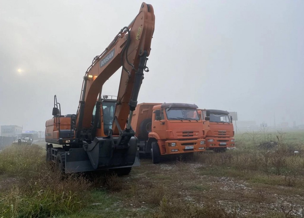 Услуги экскаватора колесного