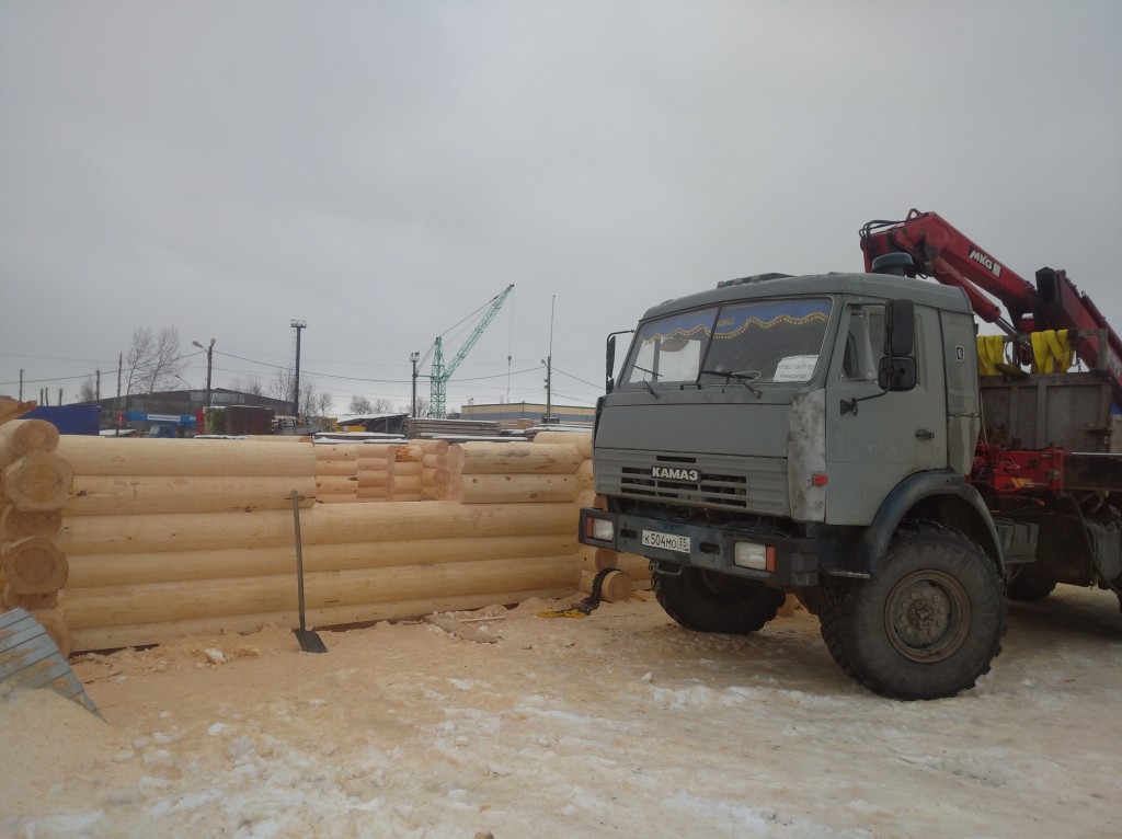 Услуги Камаз вездеход с КМУ