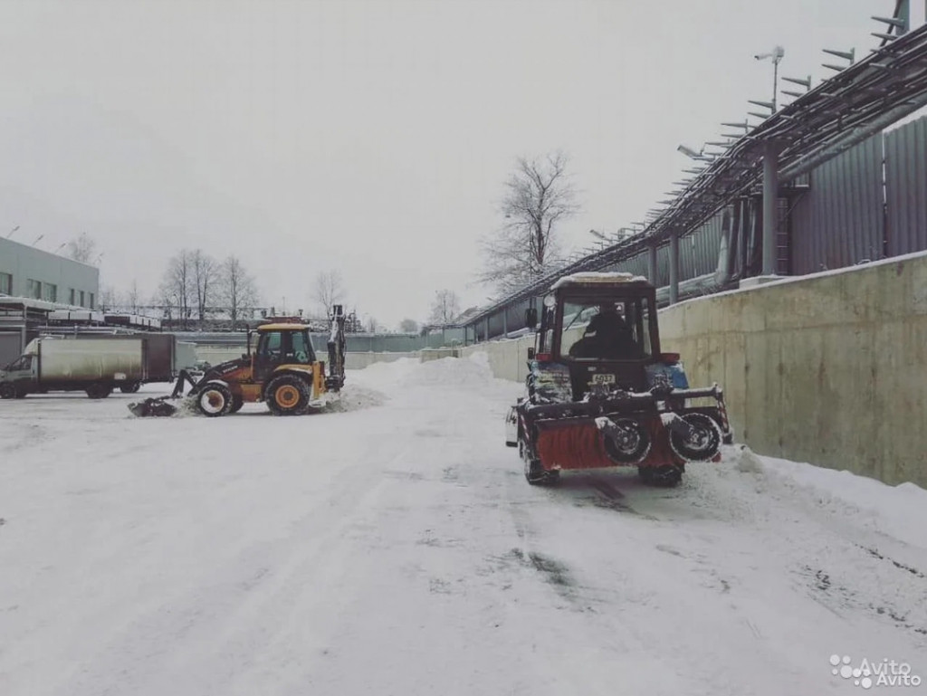 Услуги коммунального трактора