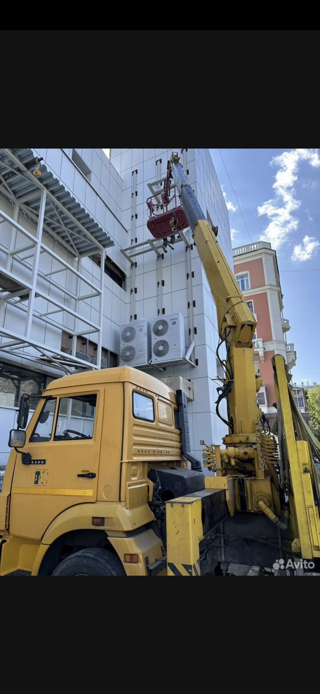 Услуги манипулятора и автовышки