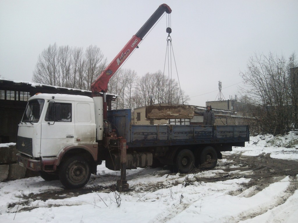 Услуги манипулятора МАЗ-6303. 12 тонн