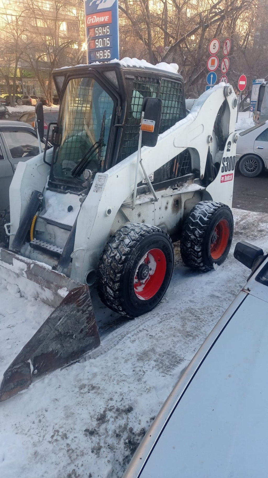 Основное изображение