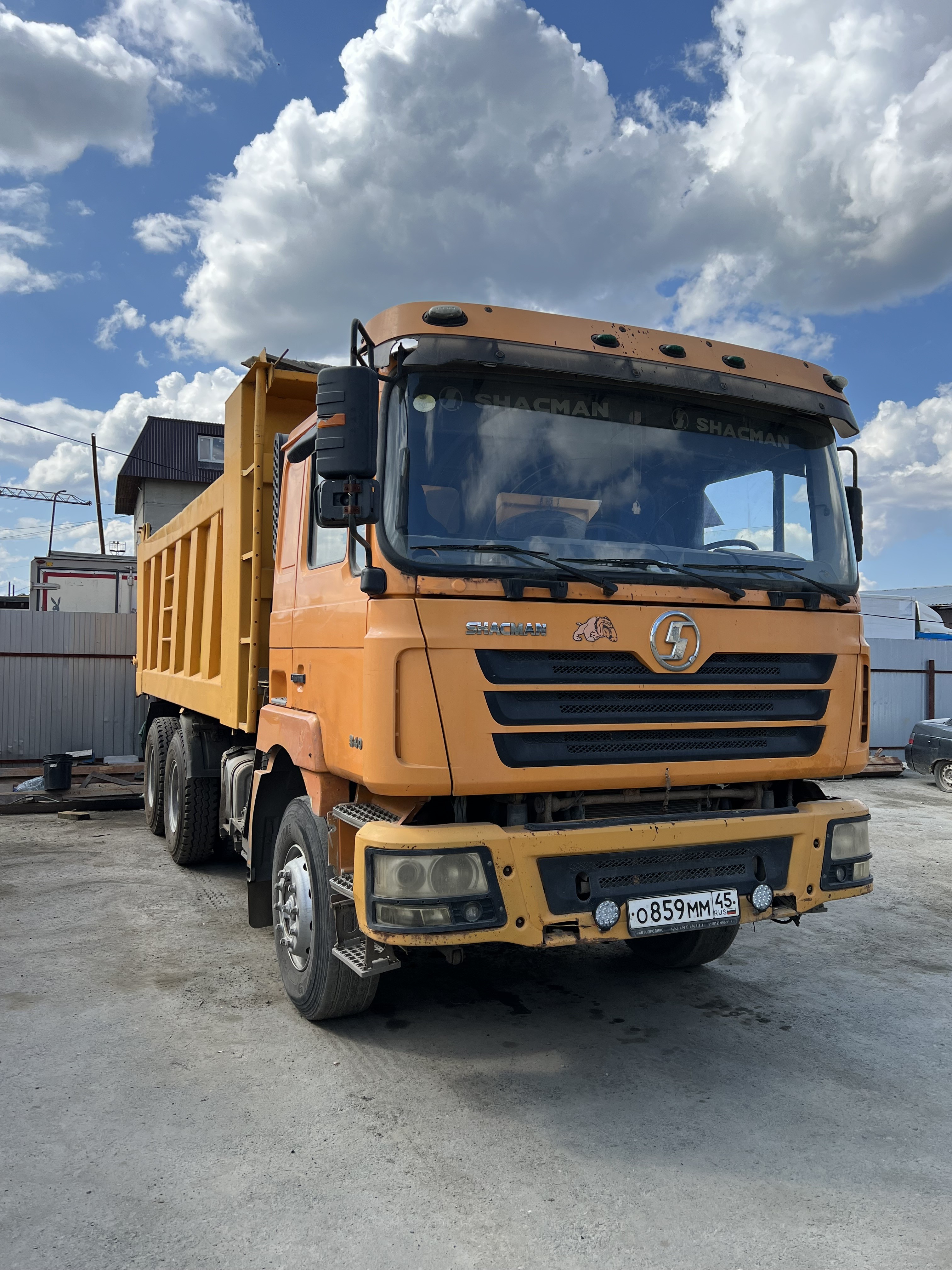 Услуги самосвала 25 тонн