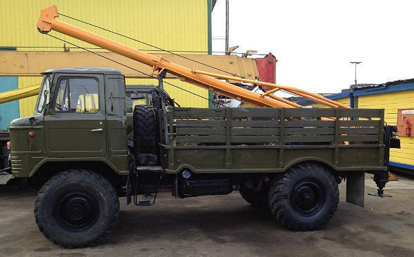 Услуги ямобура БКМ-302 на базе ГАЗ-66