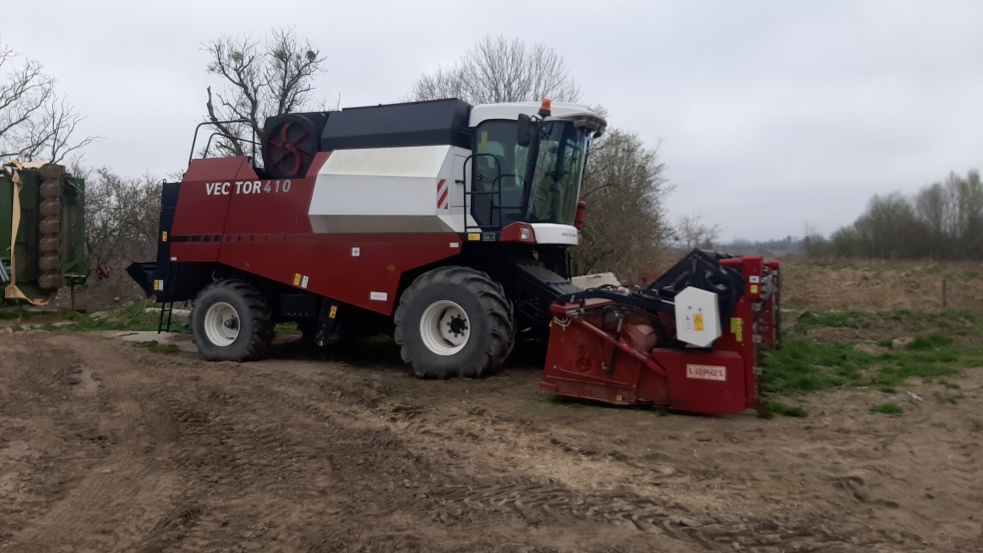 Ростсельмаш VECTOR 410