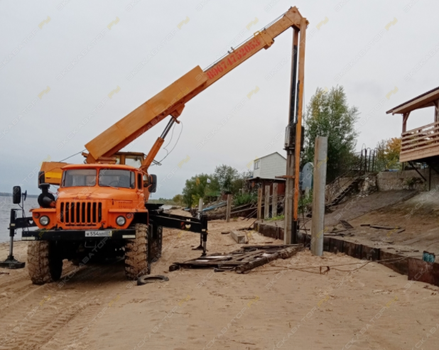 Вездеход сваебойная установка