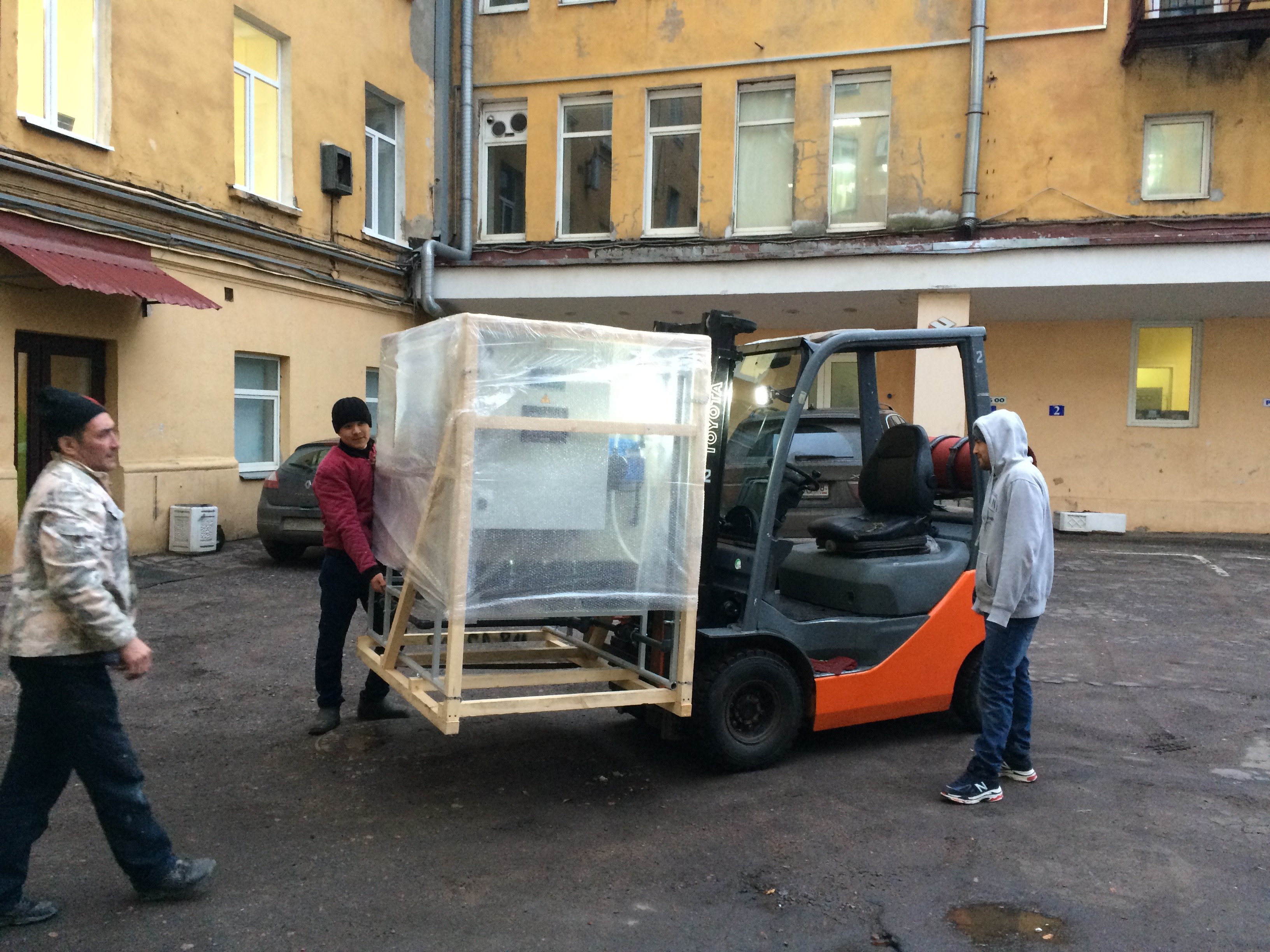 Основное изображение