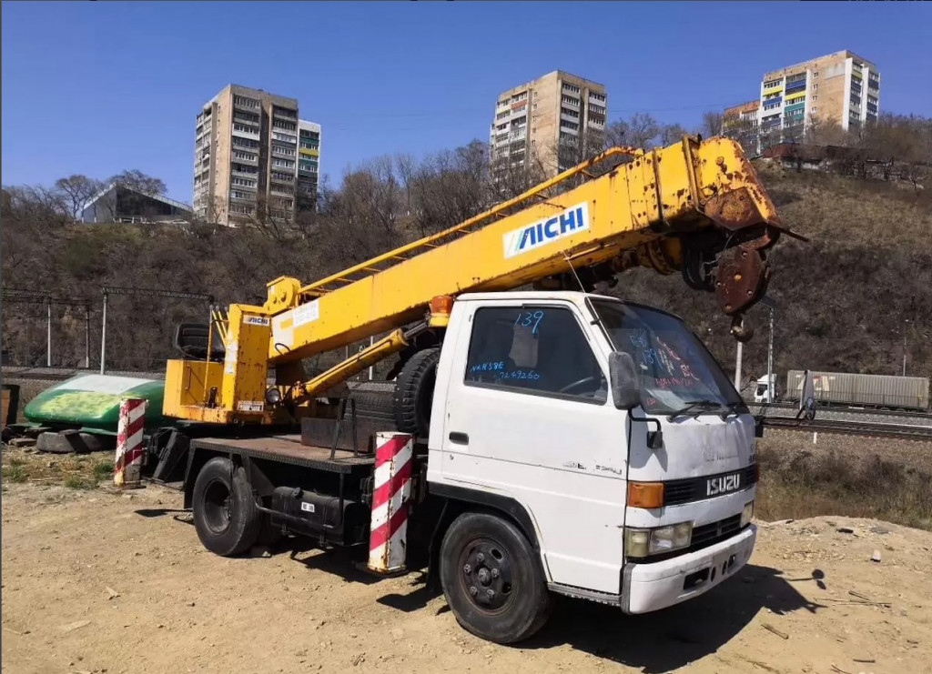 Ямобур Isuzu от собственника Алена