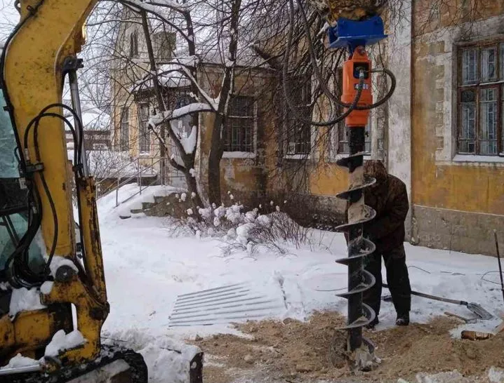 Ямобур Миниэкскаватор и минипогрузчик