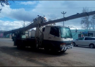 Ямобур на базе Mitsubishi Fuso