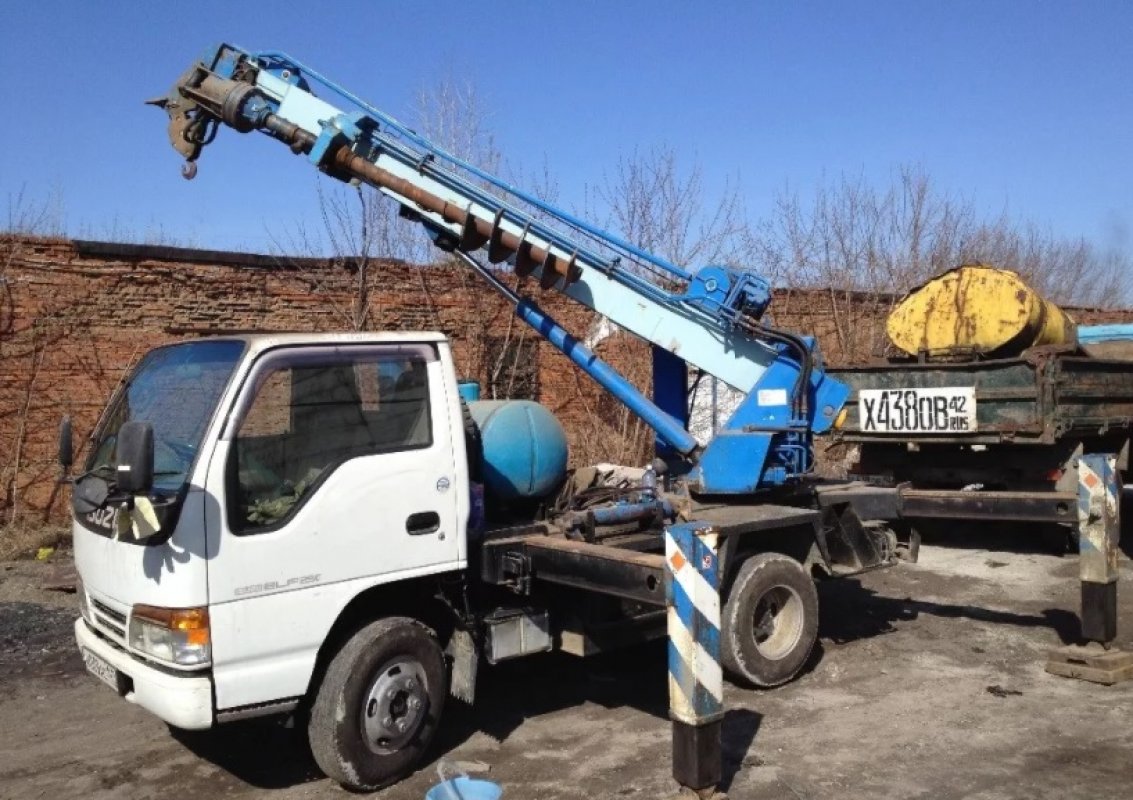 Ямобур услуги Mitsubishi FUSO
