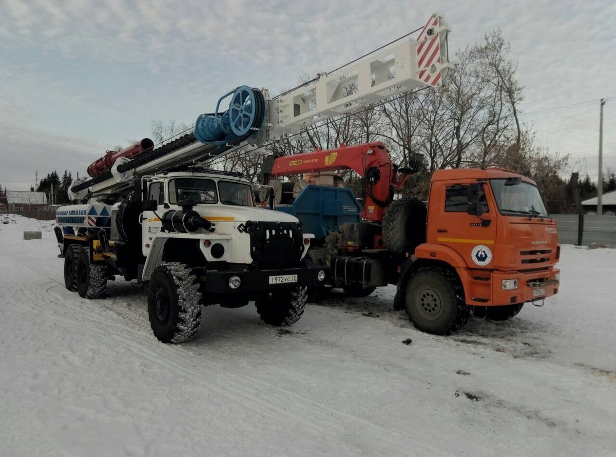 Ямобур вездеход Урал БМ-811М