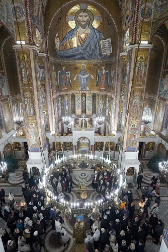  Слово архимандрита Мелхиседека (Артюхина) в день Рождества Христова