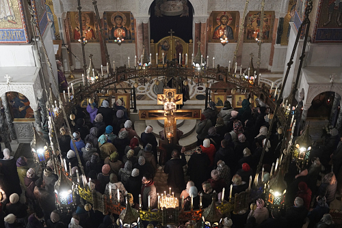 Вечерня с чином Пассии в Неделю 5-ю Великого поста, прп. Марии Египетской. 