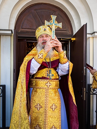 Слово архимандрита Мелхиседека (Артюхина) в Неделю 2-ю по Пятидесятнице, Всех святых, в земле Русской просиявших.